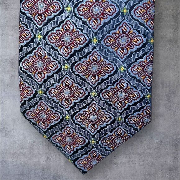 CM Gold Series Men's Silk Tie Blue Geometric Pattern Classic Length - Picture 2 of 3